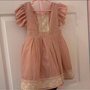 Girl’s Dress Code size 4